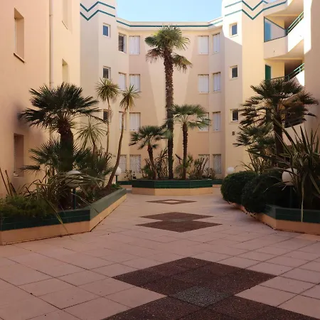 Appartamento 23m² Près Avec Terrasse - Fr-1-472a-244 *